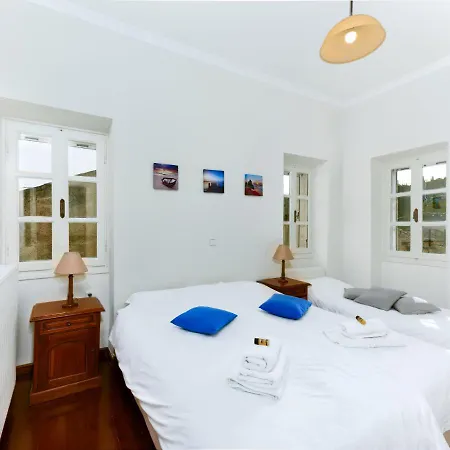 Antoon Ferienhaus Yírion