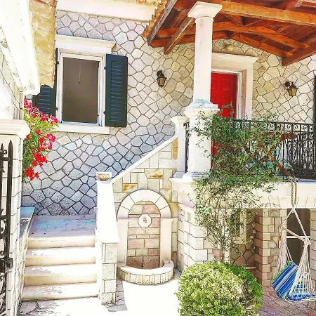 Holiday home Antoon Gyri
