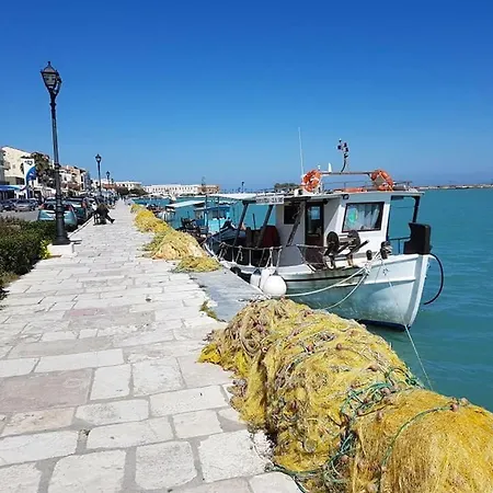 Antoon بيت للعطل